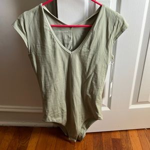 BNWT Everlane sage green bodysuit